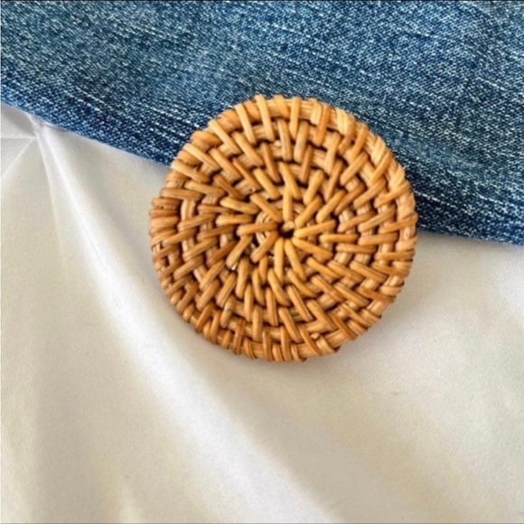 not sure Other - NWT Brown Rattan Wicker Phone Popsocket